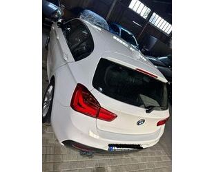 BMW BMW 120d M Sport Schalter/ Anschlussgarantie 07/25 Gebrauchtwagen