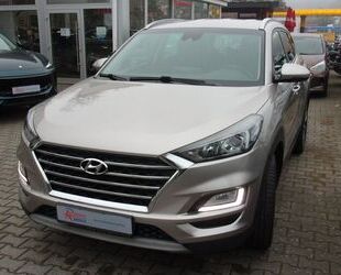 Hyundai Hyundai Tucson Sondermodell TLE 19 Zoll Alu Navi Gebrauchtwagen