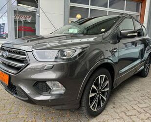 Ford Ford Kuga ST-Line,AHK,Navi, Xenon,Winterpaket Gebrauchtwagen