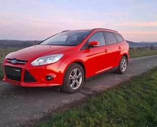 Ford Ford Focus 1,0 EcoBoost 74kW Turnier Sync Edition Gebrauchtwagen