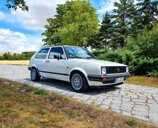 VW Volkswagen Golf GL, Top Zustand kompl. Historie 68 Gebrauchtwagen