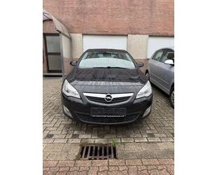 Opel Opel Astra J Lim. 5-trg. Design Edition,Navi, PDC, Gebrauchtwagen