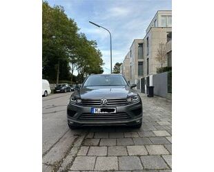 VW Volkswagen Touareg 3.0 V6 TDI SCR Tiptronic - Gebrauchtwagen