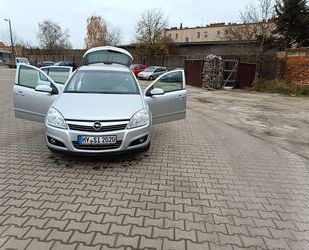 Opel Opel Astra GTC 1.4 ecoFLEX Selection Selection Gebrauchtwagen