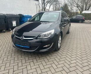 Opel Opel Astra J Sports Tourer Exklusiv Tüv Neu /Garan Gebrauchtwagen