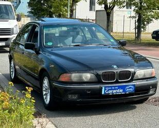 BMW BMW 523i Shz/Schiebedach/Automatik Benzin/LPG Gebrauchtwagen