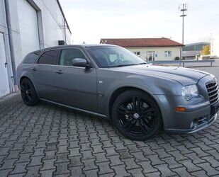 Chrysler Chrysler 300C SRT8 317kW Autom. AHK Pano Navi Kame Gebrauchtwagen