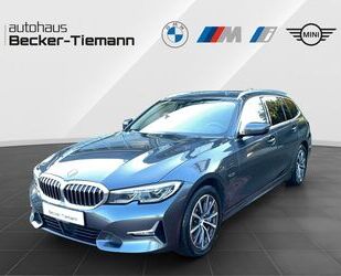 BMW BMW 330e xDrive Touring Luxury Line | Laser | Head Gebrauchtwagen