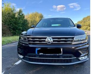 VW Volkswagen Tiguan 2.0 TDI 140kW DSG 4MOTION Highli Gebrauchtwagen