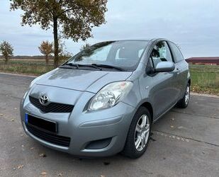 Toyota Toyota Yaris, 1. Hand, 101 PS, Klimaanlage defekt Gebrauchtwagen