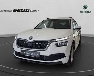 Skoda Skoda Kamiq Active 1.0 TSI 110 PS DSG,PDC,AHK,SH,S Gebrauchtwagen