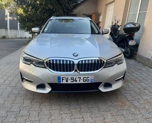 BMW BMW 330e xDrive Touring Luxury Line Auto. Luxury.. Gebrauchtwagen