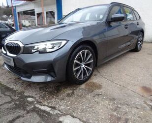 BMW BMW 318d/150PS/1.Hd/LED/Pano/ACC/Kamera/SitzH/ Gebrauchtwagen