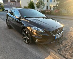 Volvo Volvo V40 D3 - R-Design Gebrauchtwagen