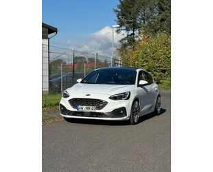 Ford Ford Focus 2,3 EcoBoost ST Styling-Paket ST Styli. Gebrauchtwagen