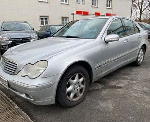 Mercedes-Benz Mercedes-Benz C 200 ELEGANCE Lim. SITZH KLIMA TÜV Gebrauchtwagen