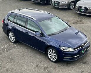 VW Volkswagen Golf VII Var. 1.5 TSI Highl. NAVI LED S Gebrauchtwagen