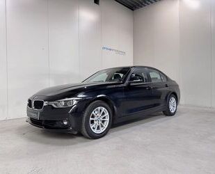 BMW BMW 318 i Benzine Autom. - Leder - GPS -LED - Tops Gebrauchtwagen