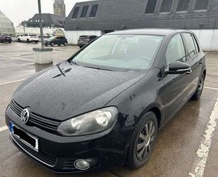 VW Volkswagen Golf 1.6 TDI DPF DSG Gebrauchtwagen