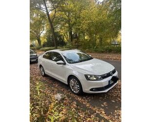 VW Volkswagen Jetta 1.4 TSI Hybrid DSG Highline neues Gebrauchtwagen