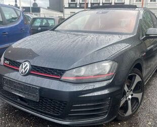 VW Volkswagen Golf VII Lim. GTI Performance BMT PANOR Gebrauchtwagen