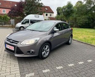 Ford Ford Focus Lim. Sync Edition, 1 Jahr Garantie Gebrauchtwagen