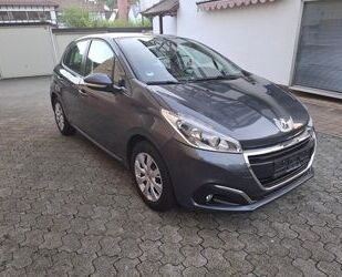 Peugeot Peugeot 208 PureTech 82 Active Active, 82 PS 1.2l Gebrauchtwagen