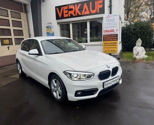 BMW BMW 118i Sport line Business SHZ Navi PDC Alu LED Gebrauchtwagen