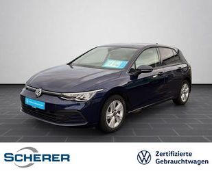 VW Volkswagen Golf VIII 1.5 TSI NAVI PDC SHZ Gebrauchtwagen