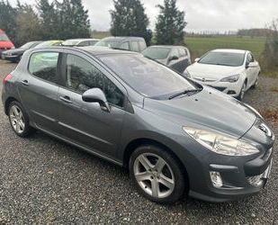 Peugeot Peugeot 308 Navteq 120 VTi *10.2026*TÜV *panorama Gebrauchtwagen