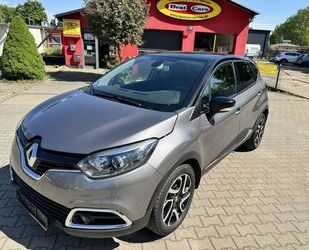 Renault Renault Captur 0,9 TCE Navi Kamera SzHzg Tempomat Gebrauchtwagen