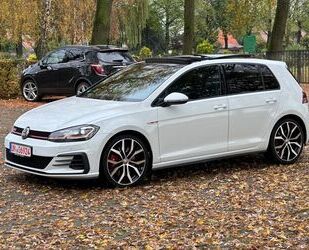 VW Volkswagen Golf VII GTI*PERFORMANCE*PANO*ACC*KEY-G Gebrauchtwagen