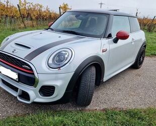 Mini MINI John Cooper Works Sport-Aut. Gebrauchtwagen