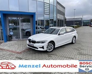 BMW BMW 330e Touring Aut. Advantage NAV AHK HuD KAM Pa Gebrauchtwagen