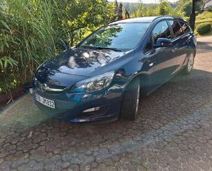 Opel Opel Astra Sports T. 1.6 CDTI ec Edt. 81 S/S 97g . Gebrauchtwagen