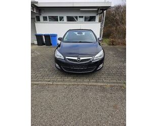 Opel Opel Astra J Lim. Edition * TÜV BIS 09/2026* Gebrauchtwagen