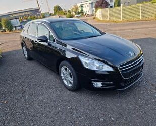 Peugeot Peugeot 508 SW Allure Pano Xenon Leder Keyless Gebrauchtwagen