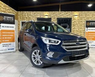 Ford Ford Kuga Titanium/PANO/AMBIENTE/KAMERA/ALLRAD/NAV Gebrauchtwagen