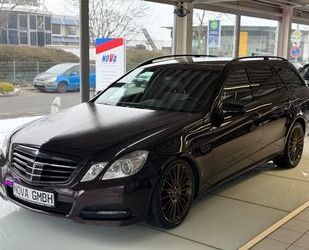 Mercedes-Benz Mercedes-Benz E 300 CDI T AMG*19ZOLL*LEDER*NAVI*IL Gebrauchtwagen