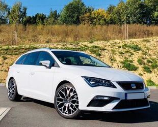 Seat Seat Leon ST FR 1.4 TSI *1.Hand*Alcantara*Pano*SR+ Gebrauchtwagen