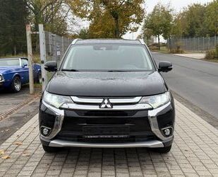 Mitsubishi Mitsubishi Outlander Edition 100+ 4WD *7SITZER* Gebrauchtwagen