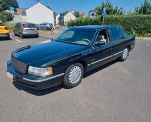 Cadillac Cadillac Deville 4.6 V8 6 Sitzer TüV NEU Gebrauchtwagen