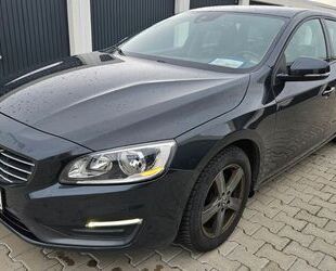 Volvo Volvo V60 2.0 D3 Kombi Kinetic Gebrauchtwagen