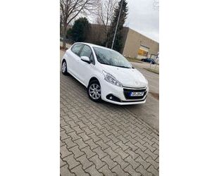 Peugeot Peugeot 208 1.2 Active PureTech 82 Active Gebrauchtwagen