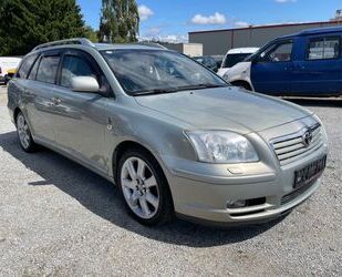 Toyota Toyota Avensis Combi Sol 2.4-l-VVT-i Automatik Gebrauchtwagen