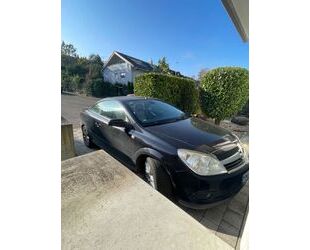 Opel Opel Astra 1.8 Cosmo Cosmo Gebrauchtwagen