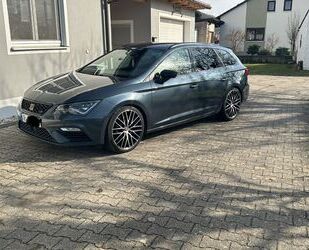 Seat Seat Leon 2.0 TSI CUPRA 4Drive DSG Sportstourer S. Gebrauchtwagen