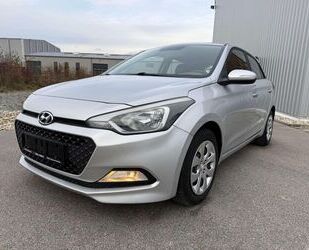 Hyundai Hyundai i20 Classic *1.Hand* Klima*ZV mit FB*USB* Gebrauchtwagen