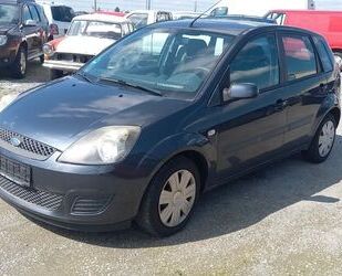 Ford Ford Fiesta 1.4 Klimaanlage 103km..... Gebrauchtwagen