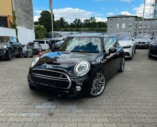 Mini MINI Cooper S Automatik*Pano*Leder*Navi*Xenon*2.Ha Gebrauchtwagen